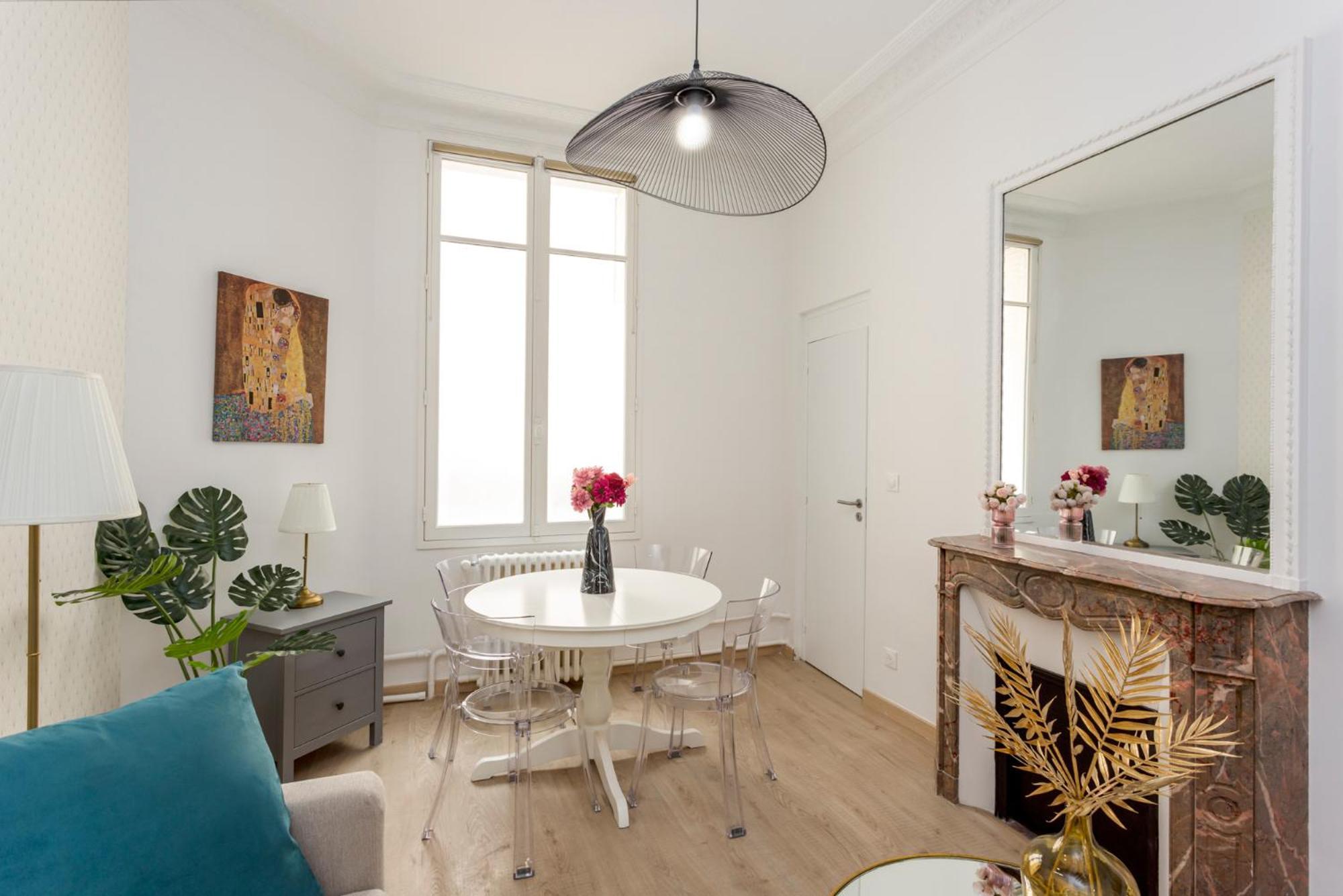 Cozy Apartment - Champs Elysees - Wagram Paris Bagian luar foto