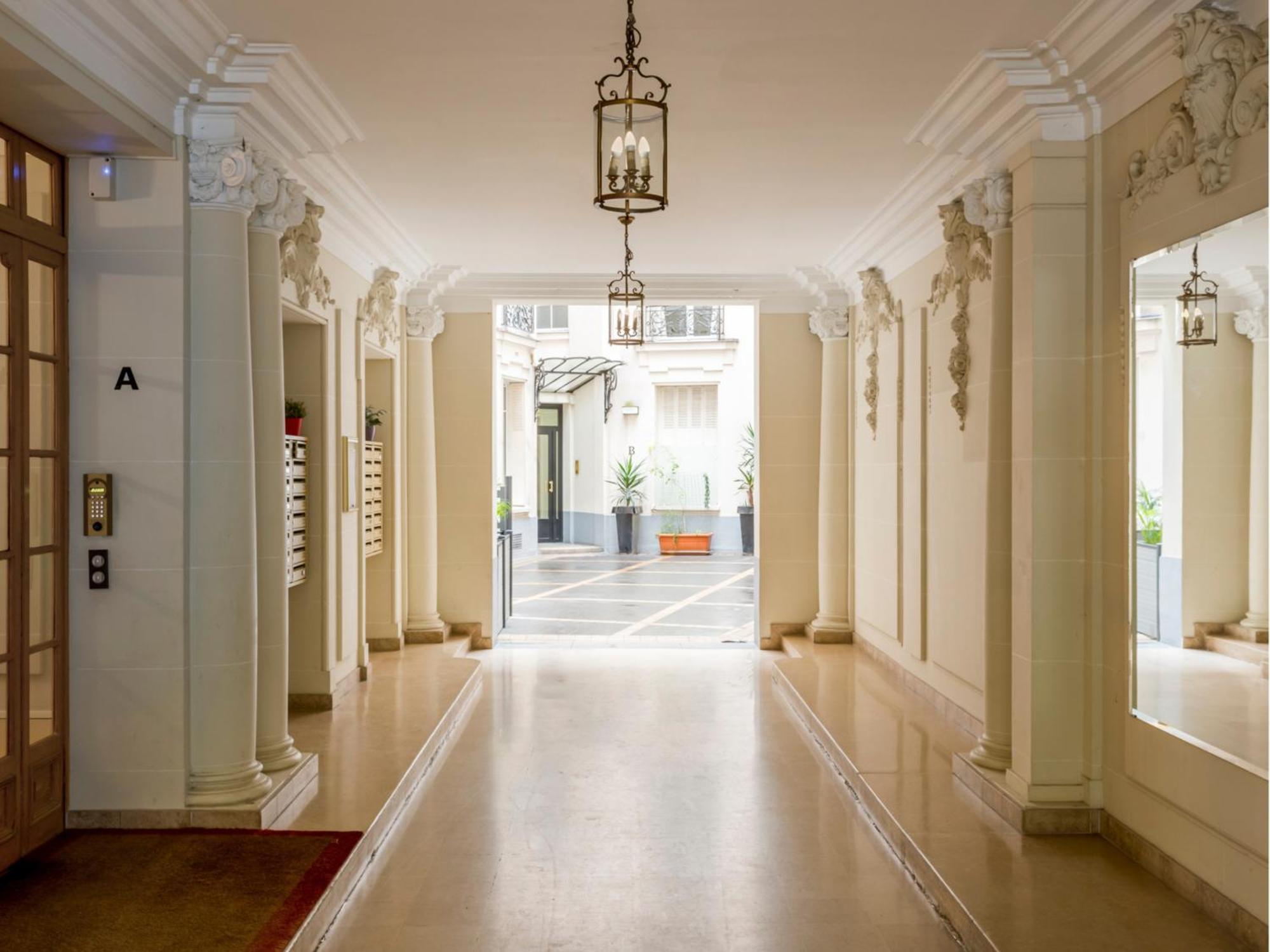 Cozy Apartment - Champs Elysees - Wagram Paris Bagian luar foto